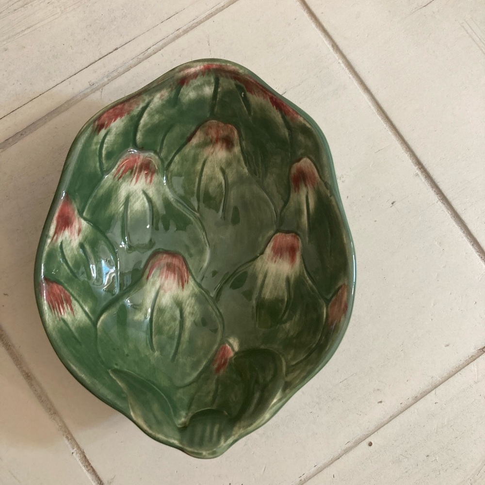 William -Sonoma Jardin Potager collection artichoke dip bowl